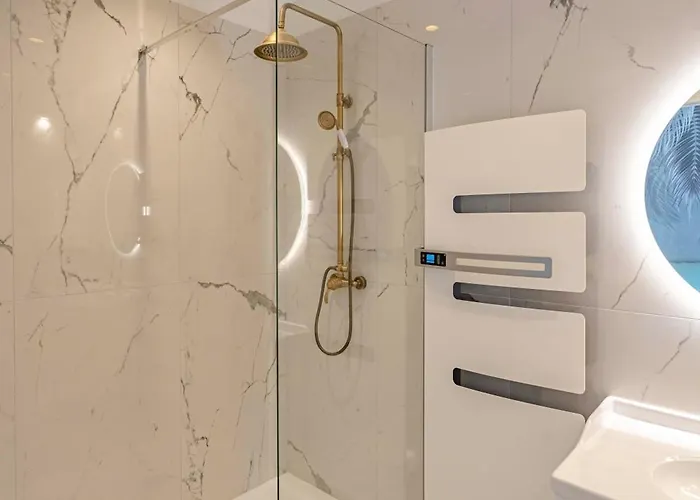 Petit Cosy Proche Centre Historique Apartment