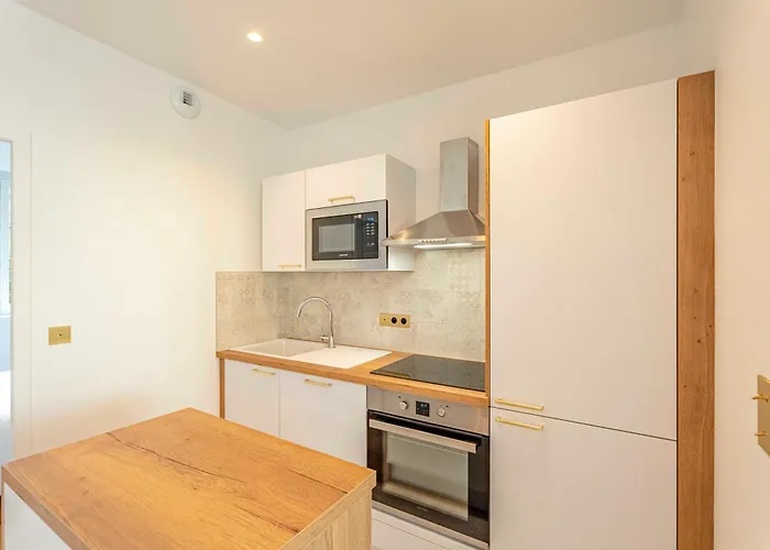 Apartment Petit Cosy Proche Centre Historique *